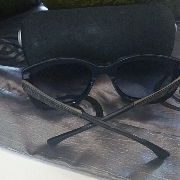 CHANEL Sunglasses main image 4